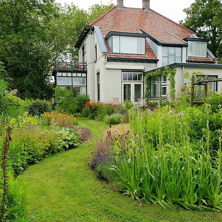B&B Slapen Bij De Burgemeester Sint Pancras ภายนอก รูปภาพ